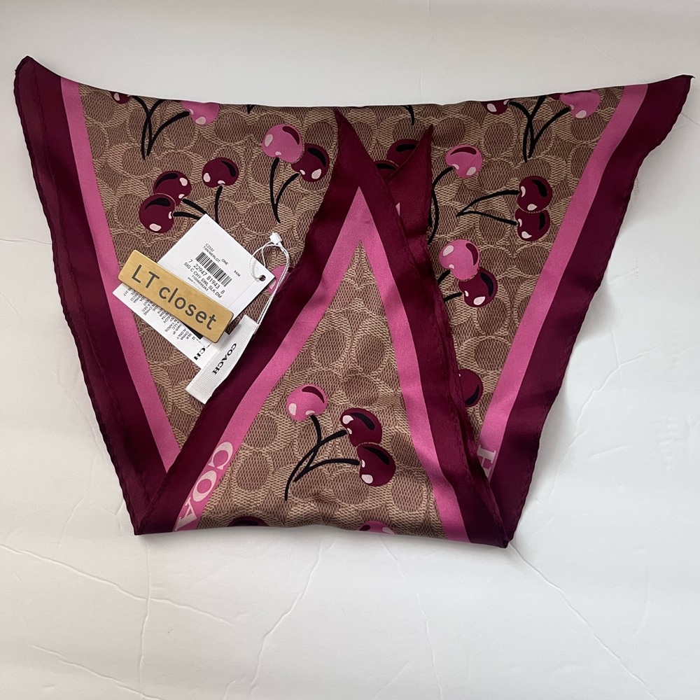 New Coach Signature Cherry Swirl Print Silk Diamond Scarf - Picture 4 of 5